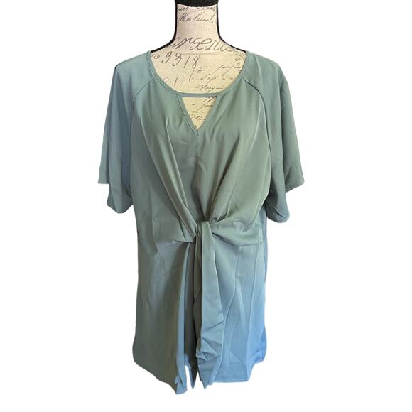 Bloomchic Sage Green Tie Front Shirt Plus Size 18/20 - Picture 1 of 8